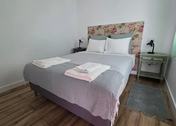 Casinhas Da Ajuda Nº13 Dağ evi *
